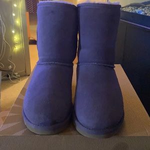Classic purple sage uggs size 5 kids with box